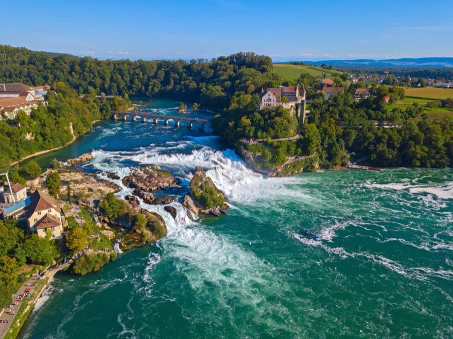 Luftaufnahme des Rheinfalls bei Schaffhausen