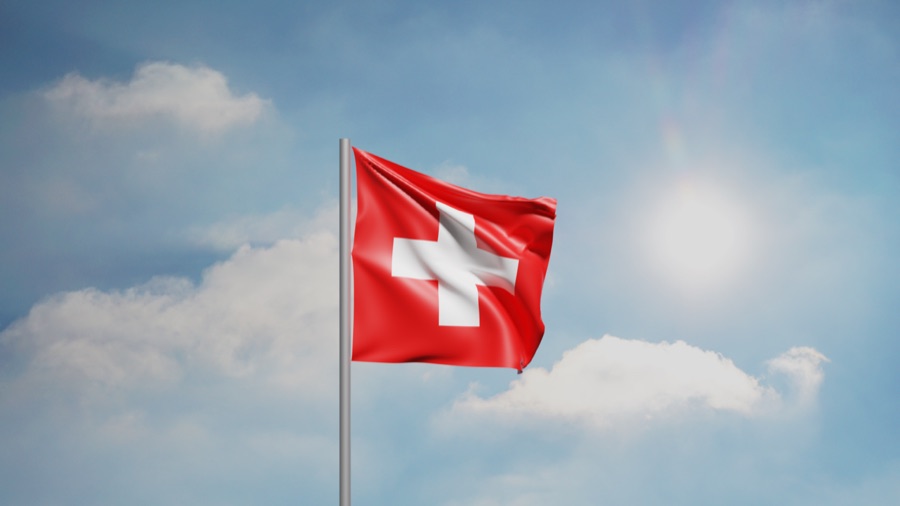 Die Schweizer Flagge im Wind